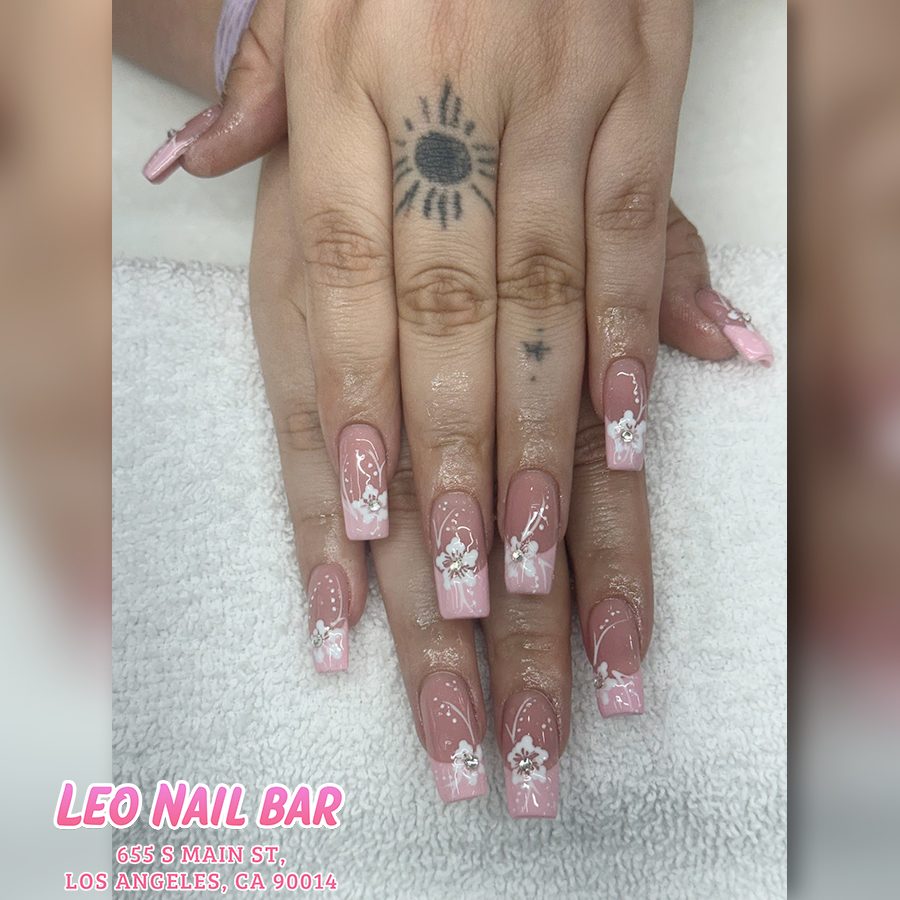 Leo Nail Bar